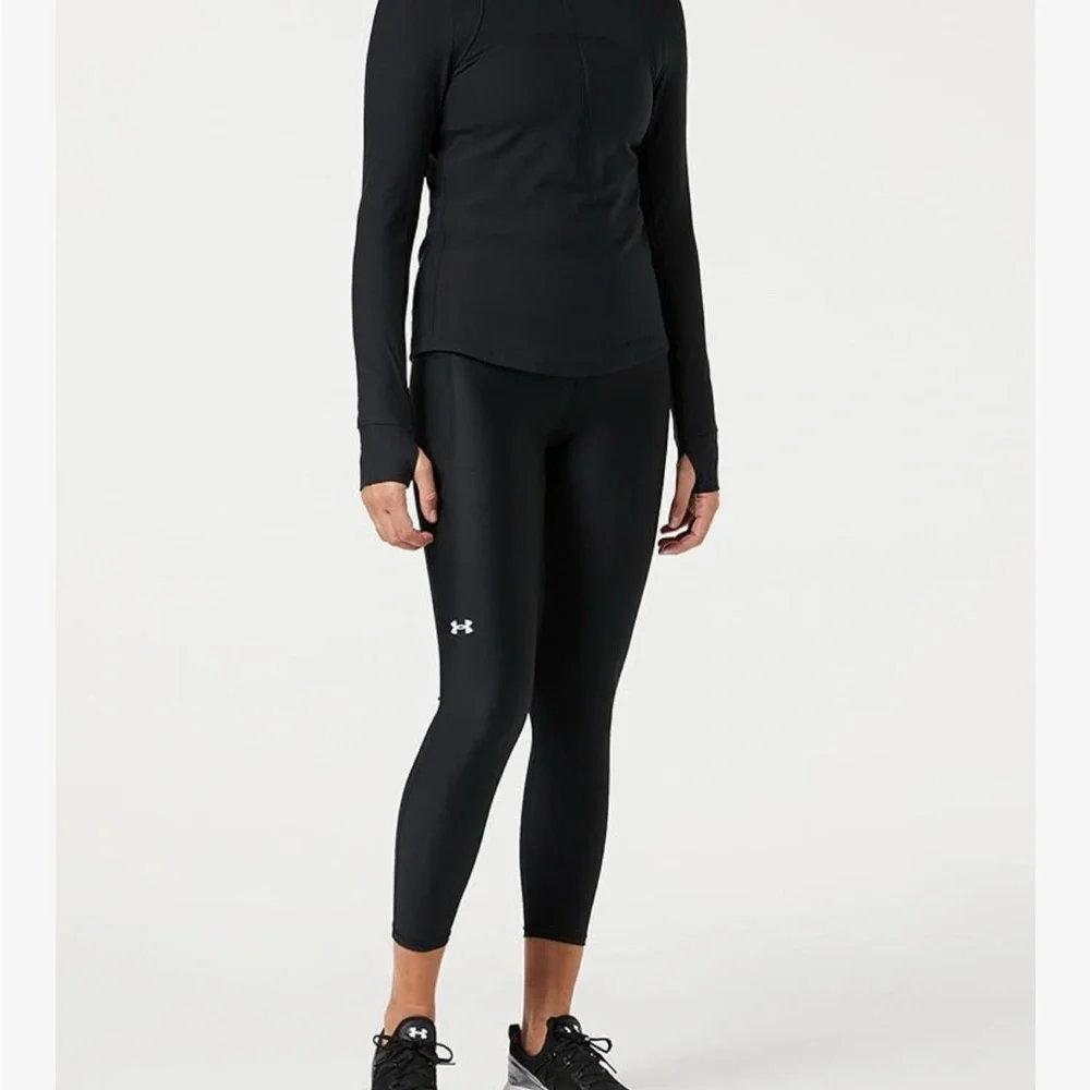 NWT Medium M Tall MT - Under Armour Jet Black Performance Leggings Compression - Picture 1 of 6